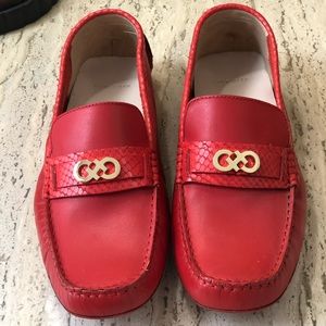 Cole Haan women’s driving moccasins / flats